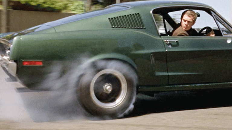 Steve McQueen aux commandes de la Bullitt retrouvée